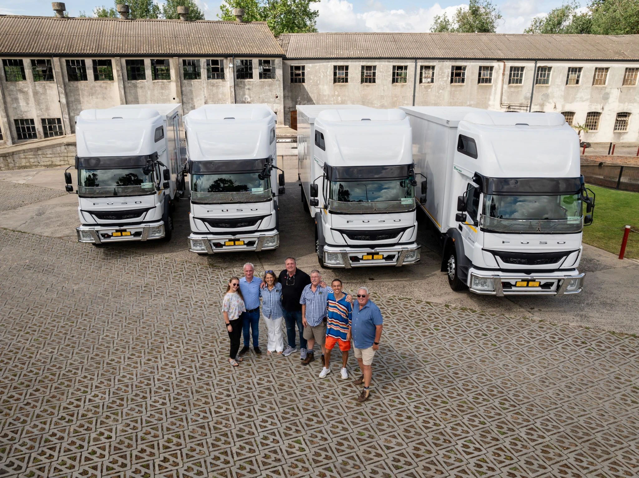 Wysiwyg Logistics SA Trucks Front View